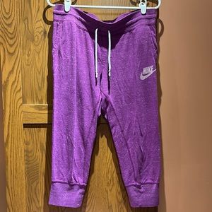 Nike cropped Sweats